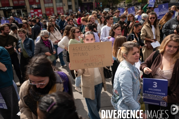 Soutien à Gisèle Pélicot. 