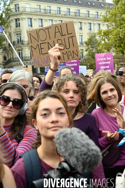 Rassemblement en soutien à Gisele Pelicot, à Paris.
