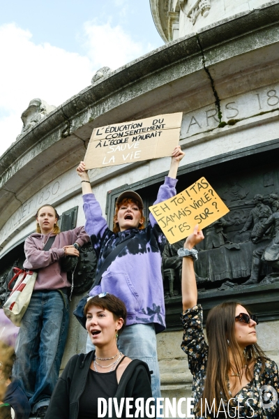 Rassemblement en soutien à Gisele Pelicot, à Paris.