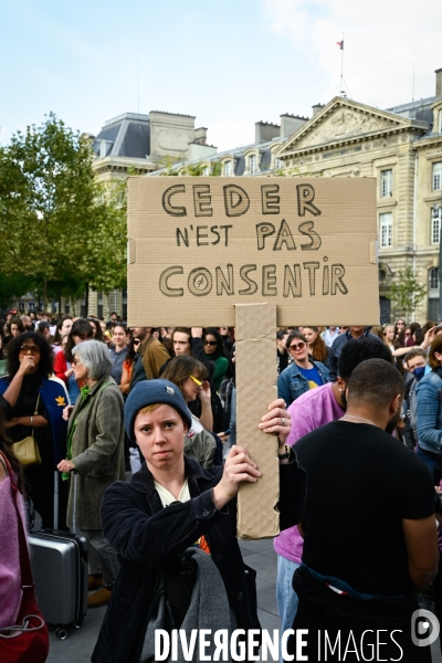 Rassemblement en soutien à Gisele Pelicot, à Paris.