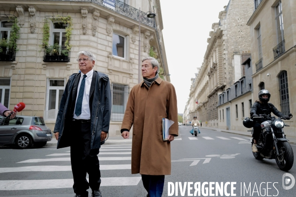 Arrivee de Eric Coquerel et Charles de Courson à matignon