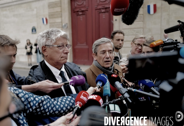 Arrivee de Eric Coquerel et Charles de Courson à matignon