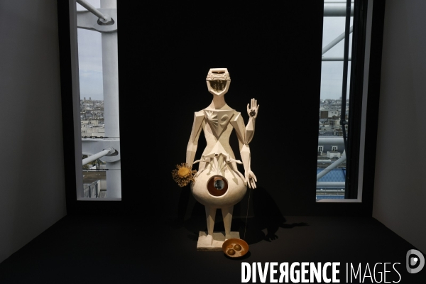 Le surrealisme, derniere exposition au centre pompidou avant travaux