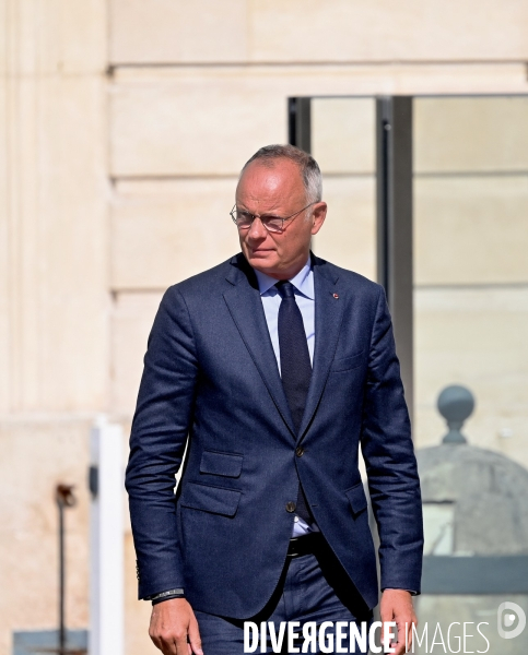 Derniere réunion de preparation pour le futur gouvernement Barnier