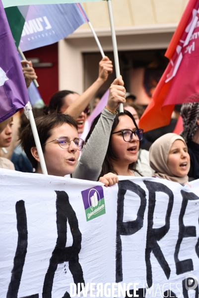 Manifestation contre le gouvernement Emmanuel Macron et Michel Barnier, à Paris.