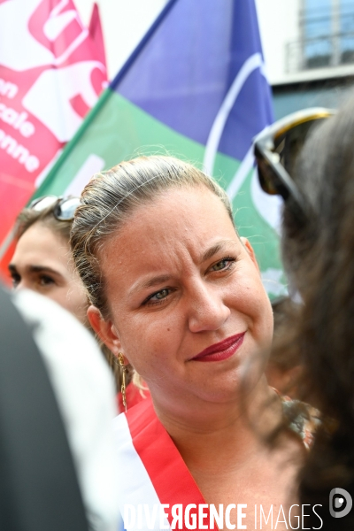 Manifestation contre le gouvernement Emmanuel Macron et Michel Barnier, à Paris.