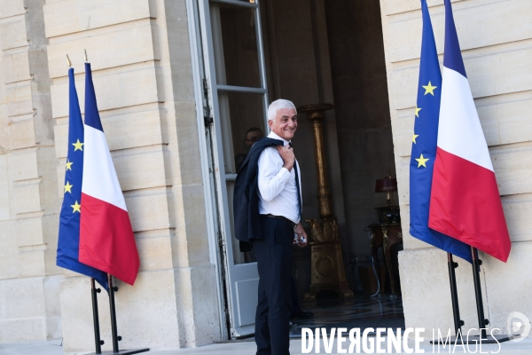 Barnier - derniere reunion avant l annonce