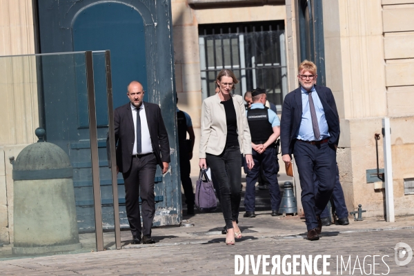 Barnier - derniere reunion avant l annonce