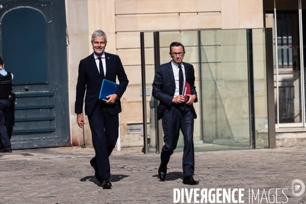 Barnier - derniere reunion avant l annonce