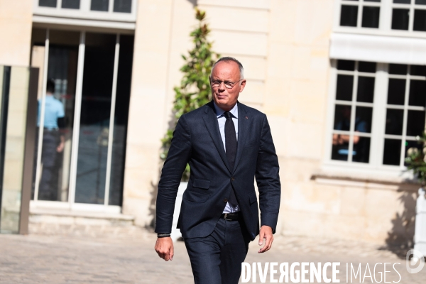 Barnier - derniere reunion avant l annonce