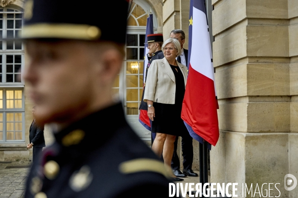 Premiere réunion du gouvernement Barnier à Matignon