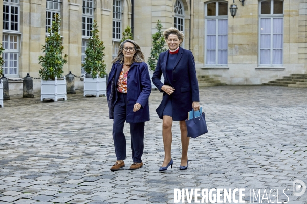 Premiere réunion du gouvernement Barnier à Matignon