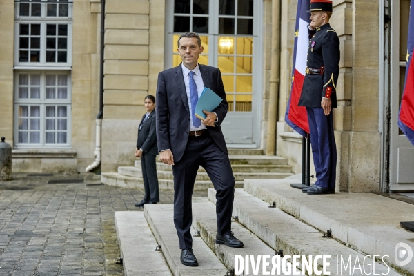 Premiere réunion du gouvernement Barnier à Matignon