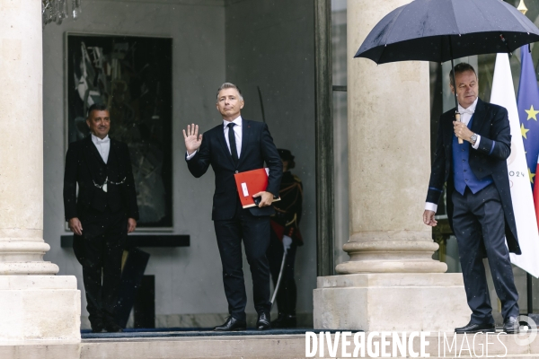 Premier conseil des ministres du gouvernement Barnier