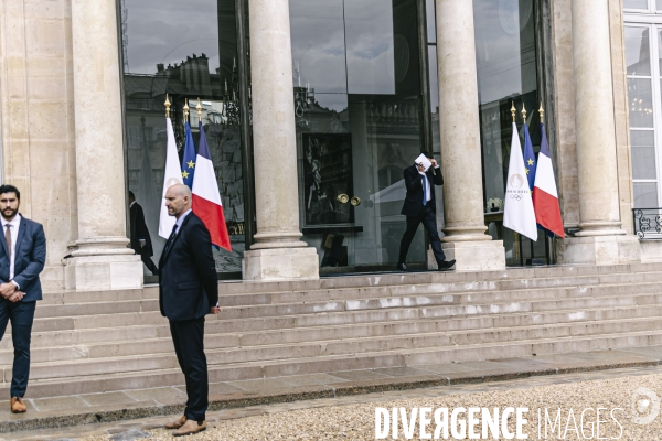 Premier conseil des ministres du gouvernement Barnier