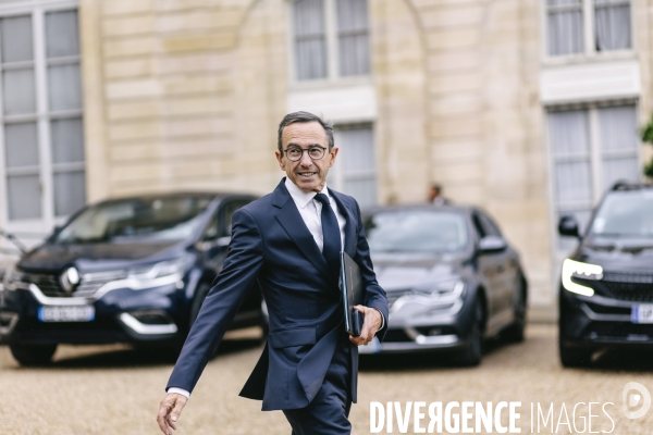Premier conseil des ministres du gouvernement Barnier