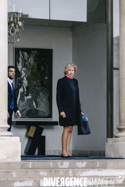 Premier conseil des ministres du gouvernement Barnier