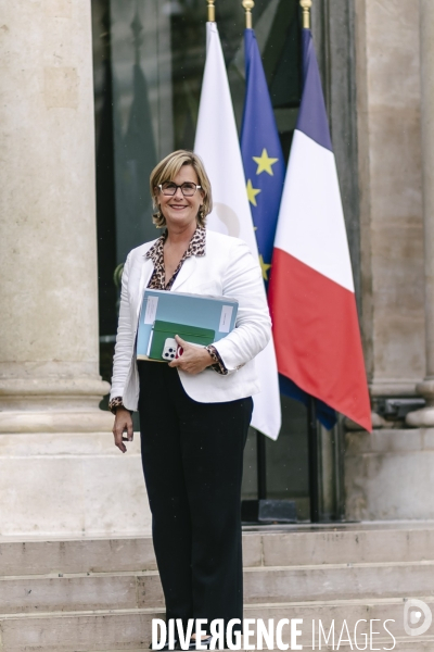 Premier conseil des ministres du gouvernement Barnier
