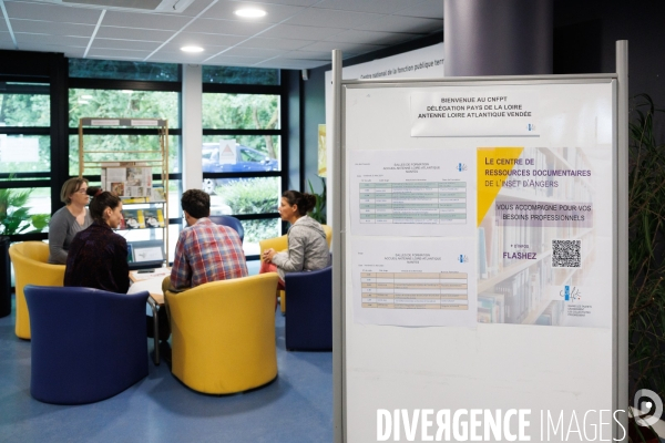 En formation