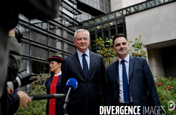 Cérémonie de passation de pouvoirs entre Bruno Le Maire et Laurent Saint Martin  