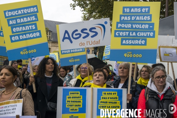 Manifestation pour la protection de l enfance