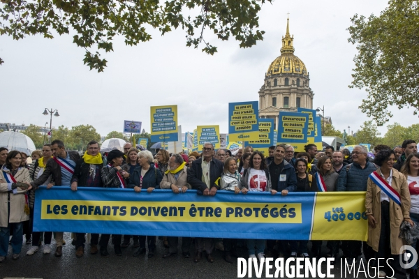Manifestation pour la protection de l enfance