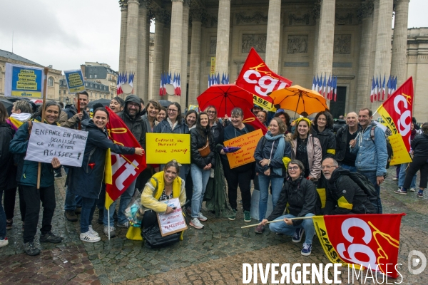 Manifestation pour la protection de l enfance