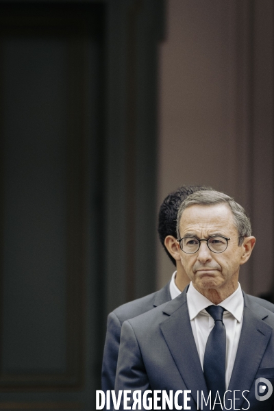 Passation de pouvoir entre Gerald Darmanin et Bruno Retailleau