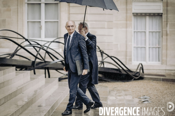 Premier conseil des ministres du gouvernement Barnier