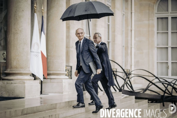 Premier conseil des ministres du gouvernement Barnier