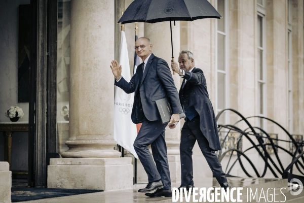 Premier conseil des ministres du gouvernement Barnier