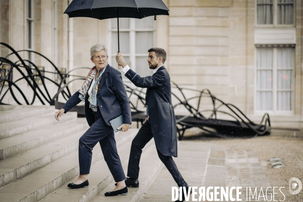 Premier conseil des ministres du gouvernement Barnier