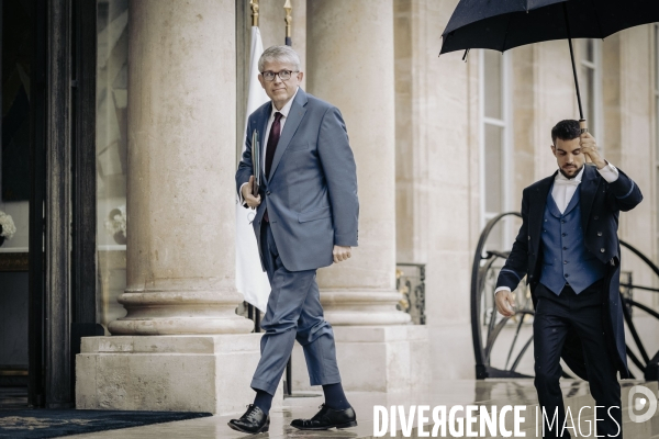 Premier conseil des ministres du gouvernement Barnier