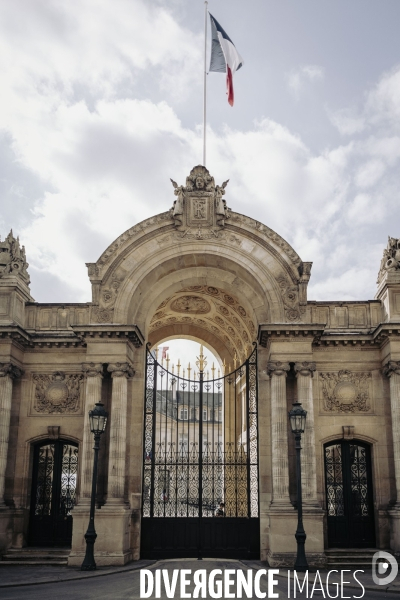 Premier conseil des ministres du gouvernement Barnier