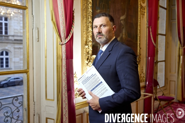 Le sénateur Xavier Iacovelli rapport mutuelles et pouvoir d achatMatignon