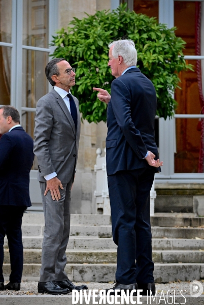 Bruno retailleau avec michel barnier  