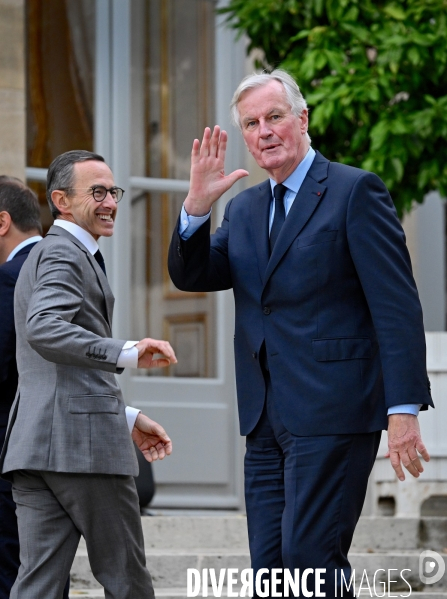 Bruno retailleau avec michel barnier  