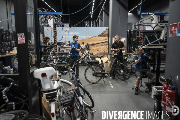 Atelier vélos Décathlon 