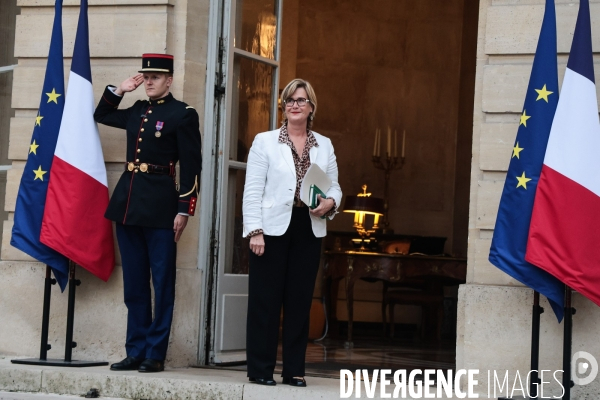 Gouvernement barnier - la reunion