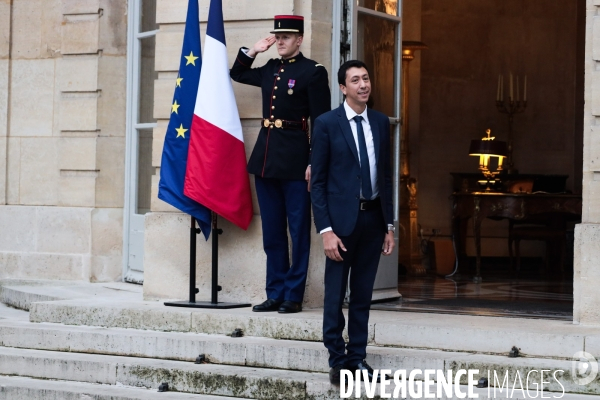 Gouvernement barnier - la reunion