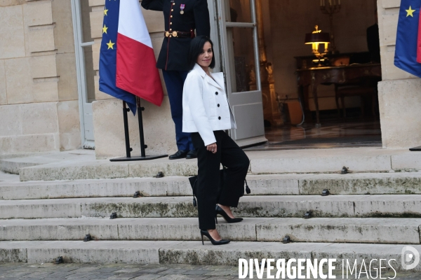Gouvernement barnier - la reunion