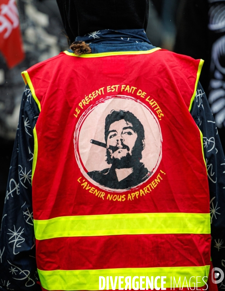 Manifestation pour demander l’abrogation de la réforme des retraites et l’augmentation des salaires