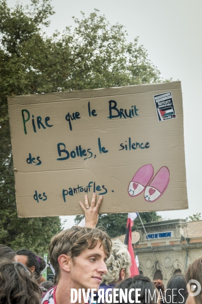 Manifestation du 01.10.2024 contre Macron et le gouvernement Barnier à Montpellier