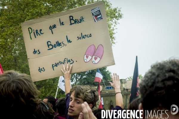 Manifestation du 01.10.2024 contre Macron et le gouvernement Barnier à Montpellier