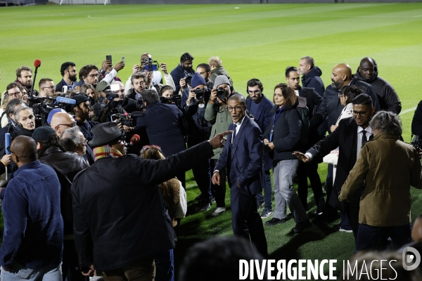 Karim Bouamrane lance à Saint-Ouen son mouvement à gauche