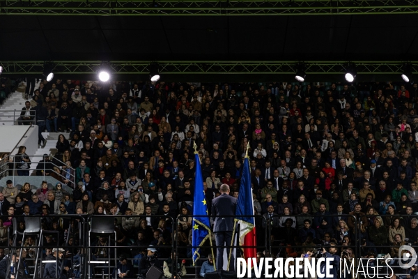 Karim Bouamrane lance son mouvement  La France humaine et forte .