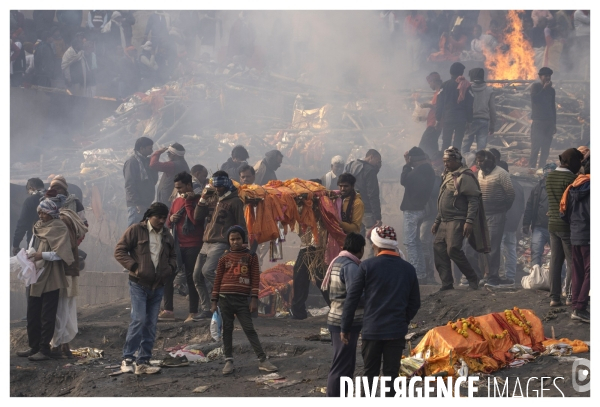 Death Hotel / 15 Days to die in Varanasi