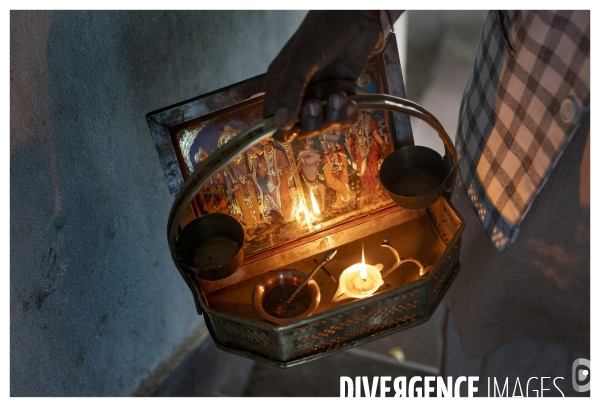 Death Hotel / 15 Days to die in Varanasi