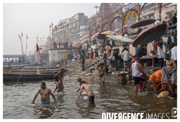 Death Hotel / 15 Days to die in Varanasi