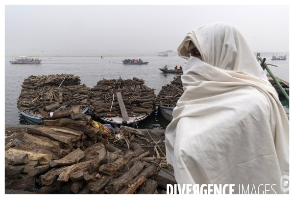 Death Hotel / 15 Days to die in Varanasi